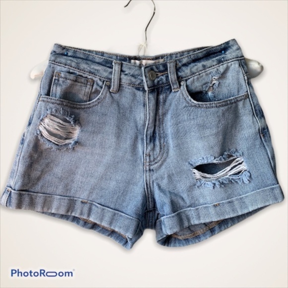 PacSun Denim Mom Shorts Washed Blue with Pockets Cuffs and Rips Size 23 - Picture 1 of 6